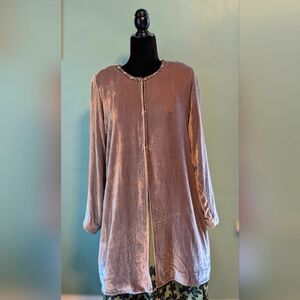 Elegant Velvet Women's Topper/Jacket  33 Inches in Length. Worn once.